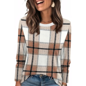 WIHOLL Womens Striped Long Sleeve Shirts Fall Outfits 2026 Color Block Tops Fashion Clothing Ribbed Crewneck Tee Blouses(H-brown Plaid)